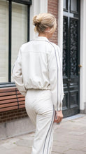 Load image into Gallery viewer, Colette punta pearl trousers
