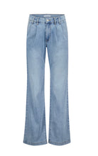 Load image into Gallery viewer, Chrissie wide leg jean
